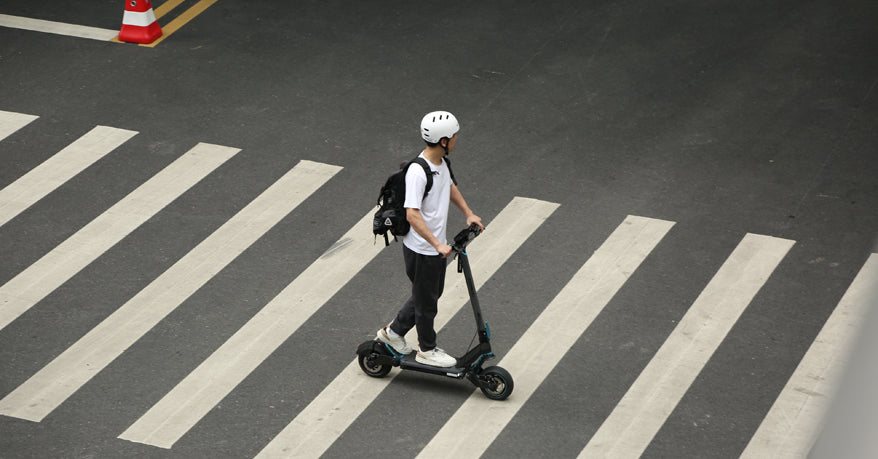 7 Must-have Electric Scooter Accessories